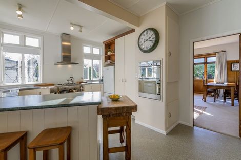 Photo of property in 83 Queenwood Road, Levin, 5510