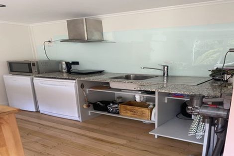 Photo of property in 9 Rewa Road, Maraetai, Auckland, 2018