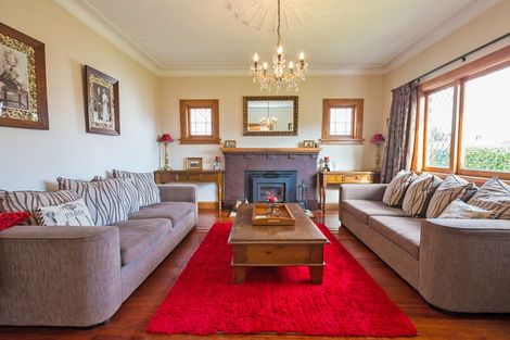 Photo of property in 6 Karaka Street, Hokowhitu, Palmerston North, 4410