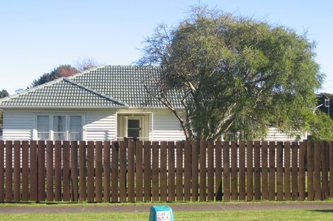 Photo of property in 3a Liverpool Street, Papakura, 2110