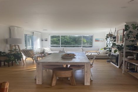 Photo of property in 9 Kaitawa Street, Waikanae Beach, Waikanae, 5036