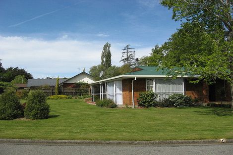 Photo of property in 4 Robinson Street, Cheviot, 7310