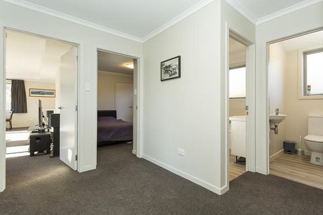 Photo of property in 4a Henderson Street, Mornington, Dunedin, 9011