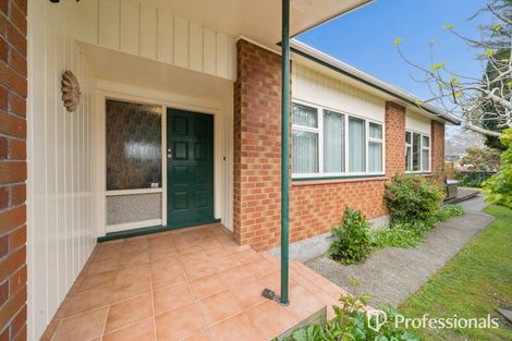 Photo of property in 3 York Avenue, Manor Park, Lower Hutt, 5019