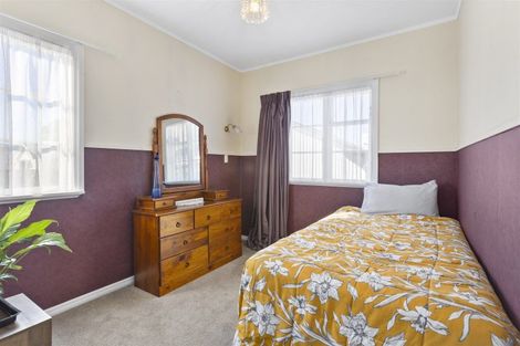 Photo of property in 58 Wakefield Street, Westport, 7825