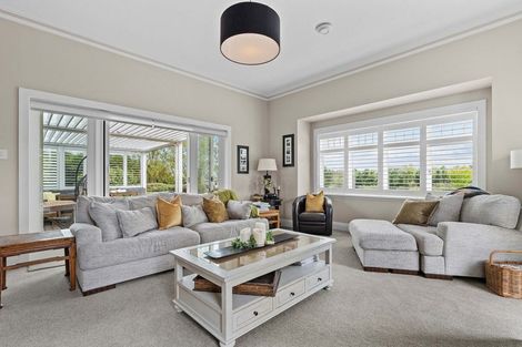 Photo of property in 11 Campbell Drive, Martinborough, 5711