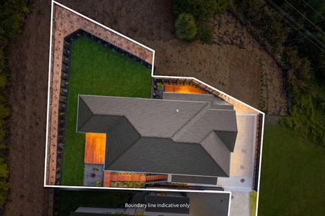 Photo of property in 36 Skulander Crescent, Orewa, 0931