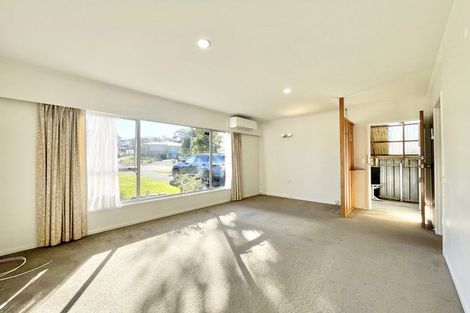 Photo of property in 1/7 Maunder Place, New Lynn, Auckland, 0600