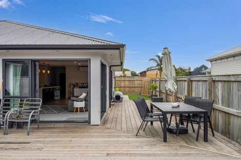 Photo of property in 17 Alma Road, Gonville, Whanganui, 4501