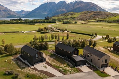 Photo of property in 17 Soudley Court, Jacks Point, Queenstown, 9371