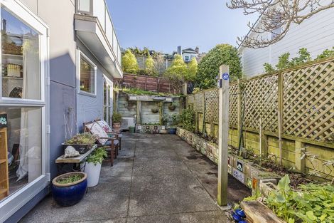 Photo of property in 3b Lerwick Terrace, Melrose, Wellington, 6023