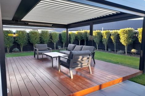 Photo of property in 16 Te Whenu Crescent, Marshland, Christchurch, 8083