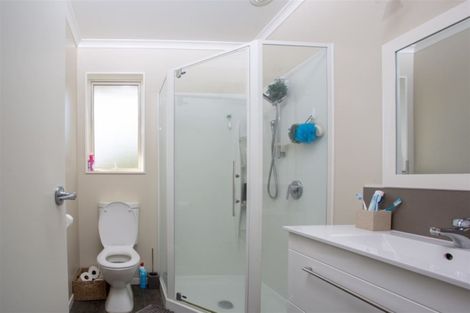 Photo of property in 21 Katania Heights, Brightwater, 7022