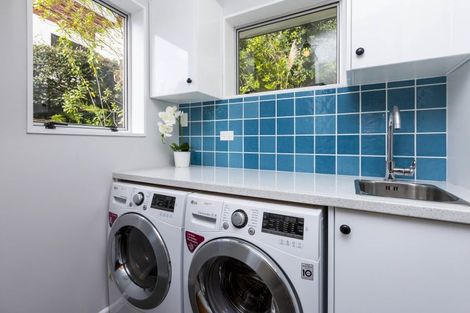 Photo of property in 21 Cleary Street, Waterloo, Lower Hutt, 5011