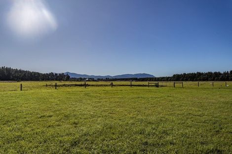 Photo of property in 260d Foothills Road, Okuku, Rangiora, 7473