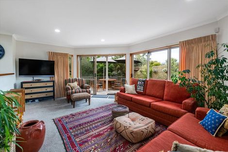 Photo of property in 47 Red Hibiscus Road, Stanmore Bay, Whangaparaoa, 0932
