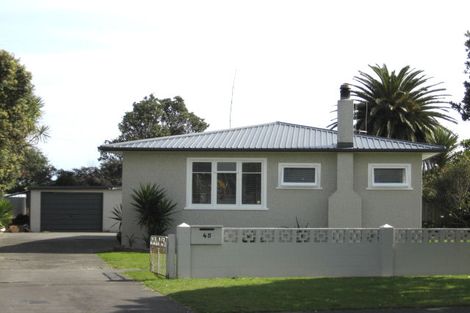 Photo of property in 45 Thatcher Street, Castlecliff, Whanganui, 4501