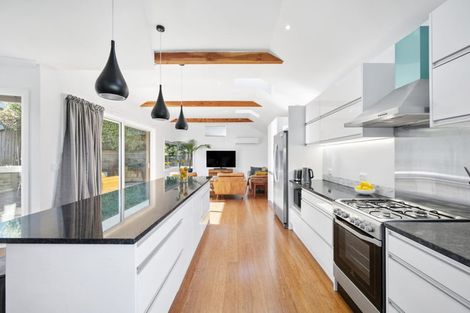 Photo of property in 91 Sunshine Avenue, Karori, Wellington, 6012