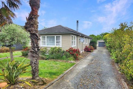 Photo of property in 21 Gibbs Crescent, Wainuiomata, Lower Hutt, 5014