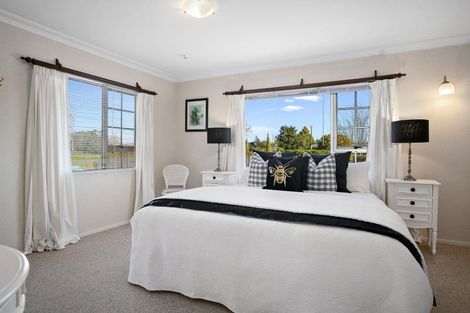 Photo of property in 10 Broadmeadows Road, Pukemoremore, Hamilton, 3493