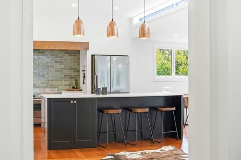 Photo of property in 5 Parkes Avenue, Saint Johns Hill, Whanganui, 4501