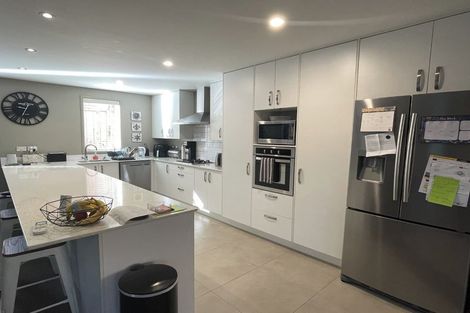 Photo of property in 6 Horizon View Road, Oteha, Auckland, 0632