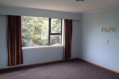 Photo of property in 96 Broderick Road, Johnsonville, Wellington, 6037