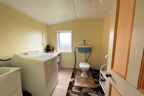 Photo of property in 7 Burns Street, Owaka, 9535