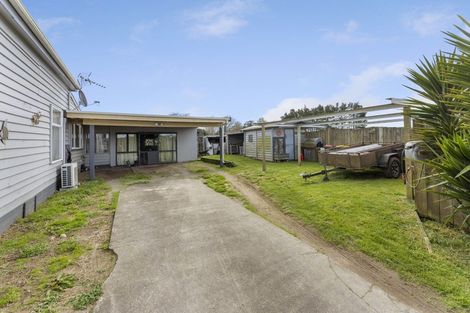 Photo of property in 3 Mabey Street, Eltham, 4322