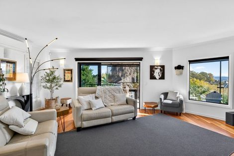 Photo of property in 8 Selwyn Road, Hospital Hill, Napier, 4110