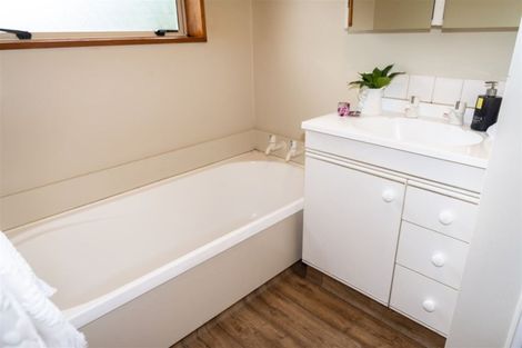 Photo of property in 41 Jellicoe Street, South New Brighton, Christchurch, 8062