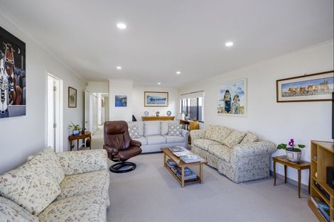 Photo of property in 24 The Esplanade, Westshore, Napier, 4110
