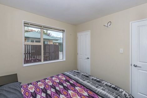 Photo of property in 2/24 Avonhead Road, Avonhead, Christchurch, 8042