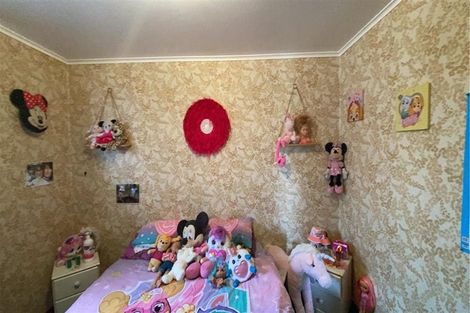 Photo of property in 11 Kerrydale Road, Manurewa, Auckland, 2102