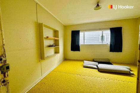 Photo of property in 111 Harbour Terrace, North Dunedin, Dunedin, 9016