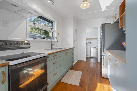 Photo of property in 97 South Road, Blagdon, New Plymouth, 4310