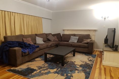 Photo of property in 1121 Heaphy Terrace, Fairfield, Hamilton, 3214