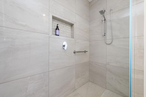 Photo of property in 2 Hydrangea Lane, Milson, Palmerston North, 4414