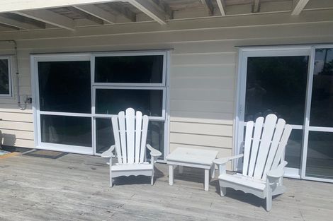 Photo of property in 14b Kahu Road, Paremata, Porirua, 5024