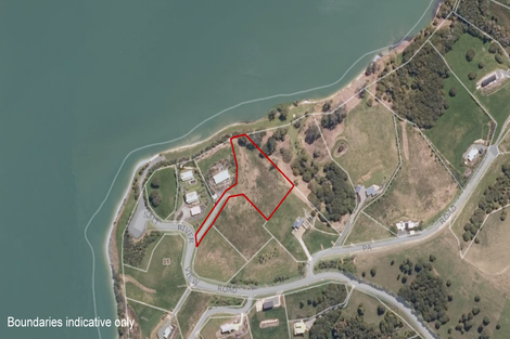 Photo of property in 18a Salt River View Road, Kaiwaka, 0573