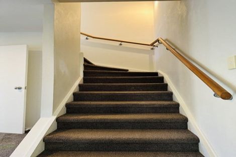 Photo of property in 25 Mariners View Road, Beach Haven, Auckland, 0626