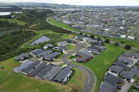 Photo of property in 15 Huria Vista, Pyes Pa, Tauranga, 3112