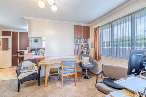 Photo of property in 261 Chelmsford Street, Waverley, Invercargill, 9810