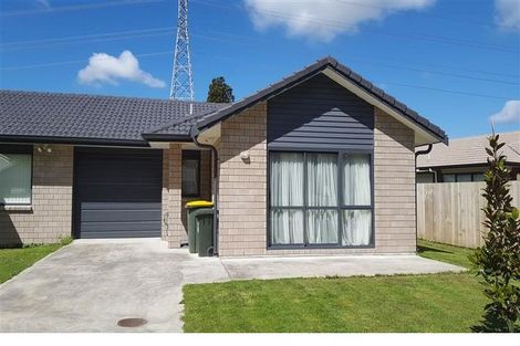 Photo of property in 33 Crabb Fields Lane, Riverhead, 0820