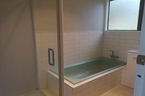 Photo of property in 70 Hillside Road, Mount Wellington, Auckland, 1062