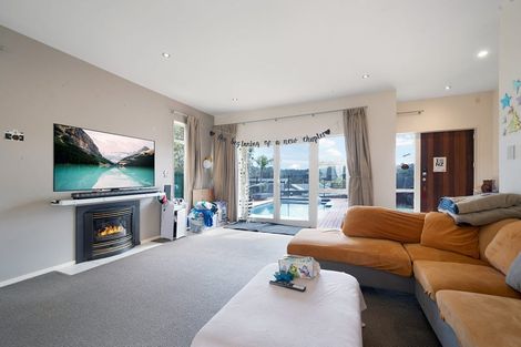 Photo of property in 16 Palm Cove, Arkles Bay, Whangaparaoa, 0932