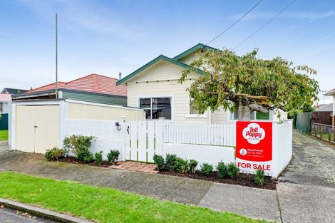 Photo of property in 7 Seddon Street, Westown, New Plymouth, 4310