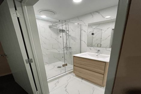 Photo of property in 16 Rogers Road, Manurewa, Auckland, 2102