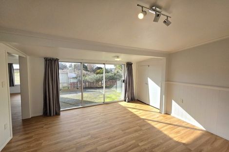 Photo of property in 373 Saint Aubyn Street, Moturoa, New Plymouth, 4310