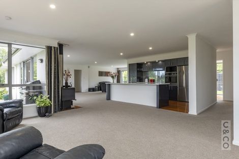 Photo of property in 371 Old North Road, Kumeu, 0892